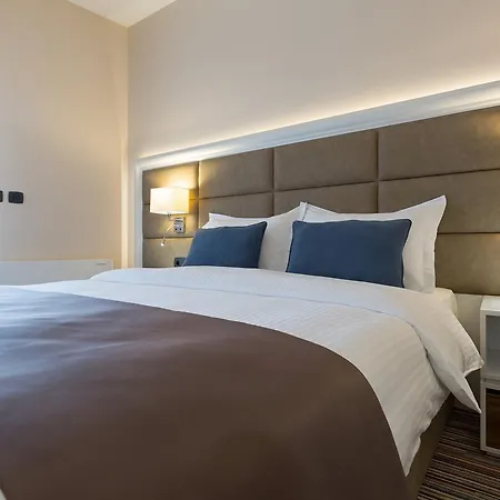 Hotel Tesla - Smart Garni Belgrade